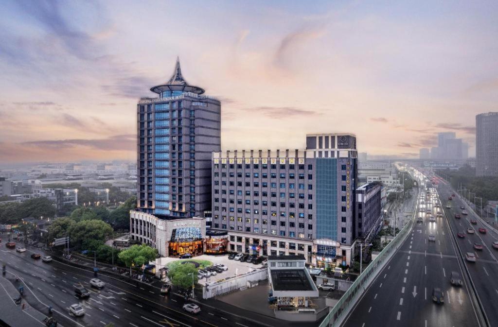 Jinrong International Hotel Шанхай Екстер'єр фото