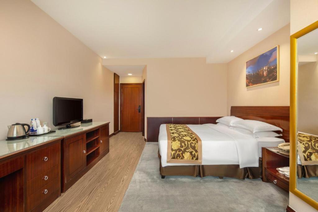 Jinrong International Hotel Шанхай Екстер'єр фото