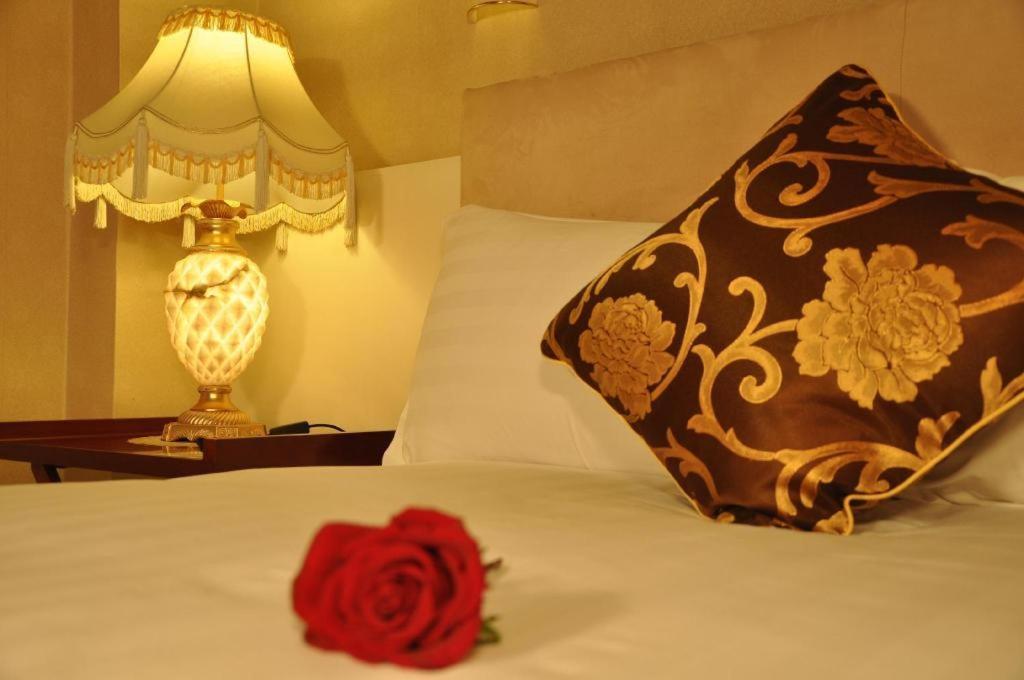Jinrong International Hotel Шанхай Екстер'єр фото