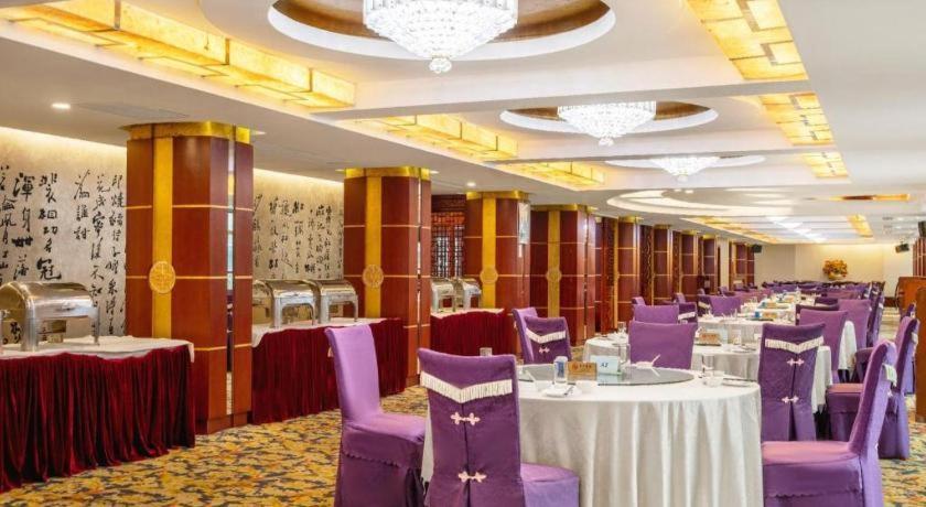 Jinrong International Hotel Шанхай Екстер'єр фото